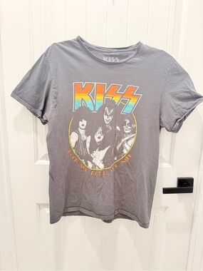 Kiss Gray Tee with Rainbow Logo and Band Photo